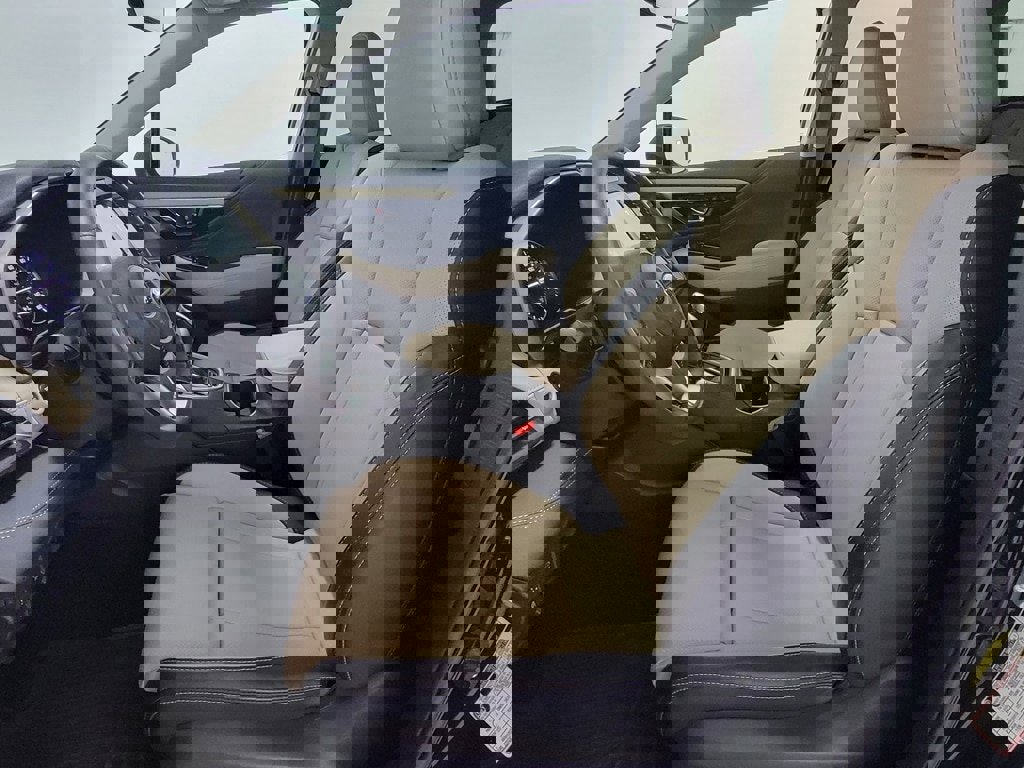 Used 2025 Subaru Outback Limited image 14