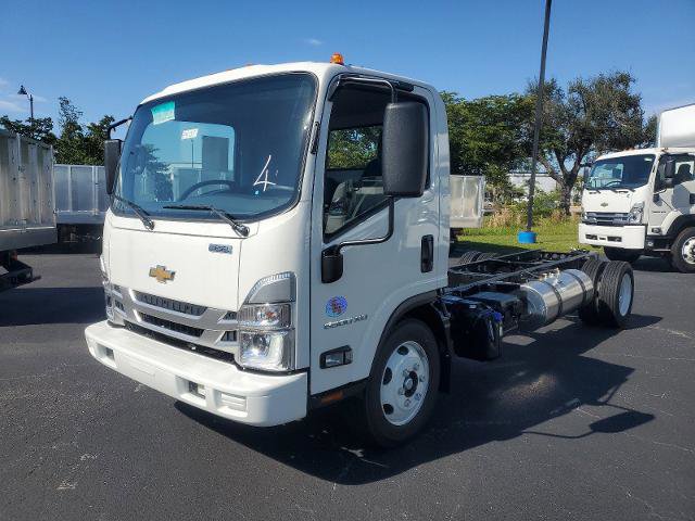 New 2024 Chevrolet Low Cab Forward 5500XD RWD image 2