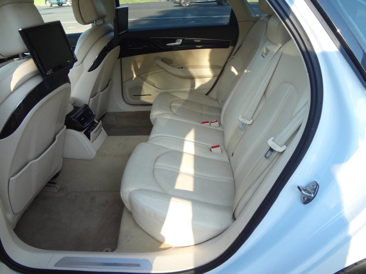 Used 2014 Audi A8 L TDI AWD/4WD image 10