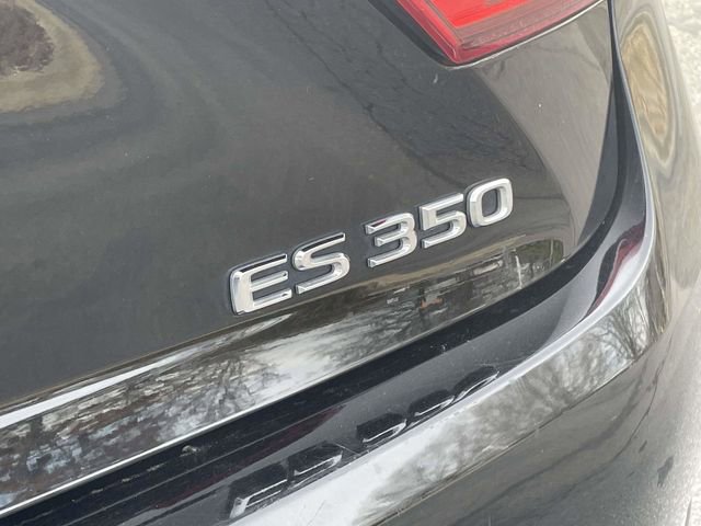 Used 2016 Lexus ES 350 w/ Ultra Luxury Package image 11