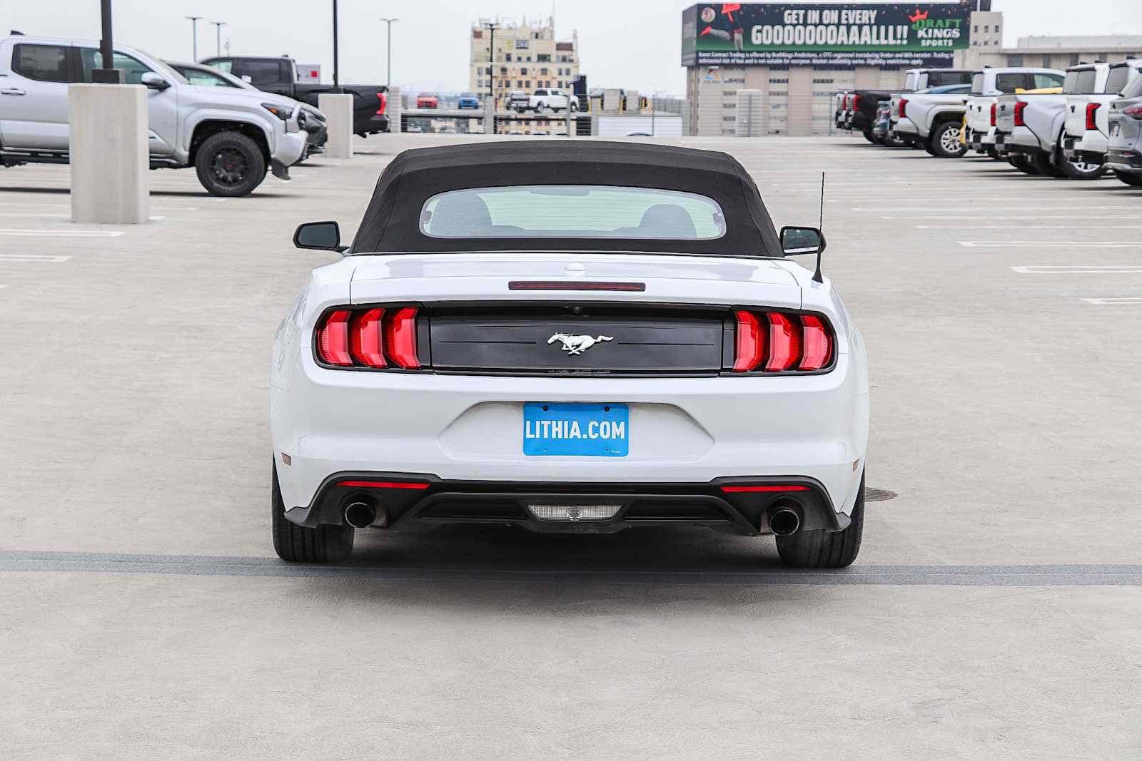 Used 2022 Ford Mustang Convertible RWD image 7