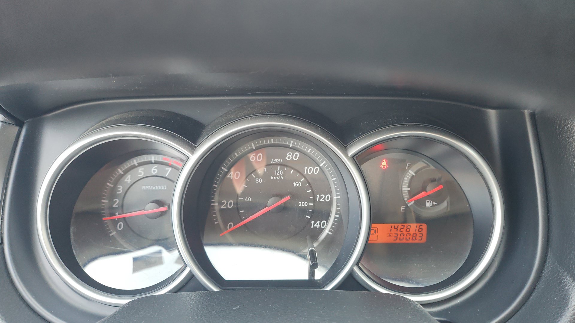 Used 2011 Nissan Versa 1.8 S w/ Plus Pkg FWD image 15