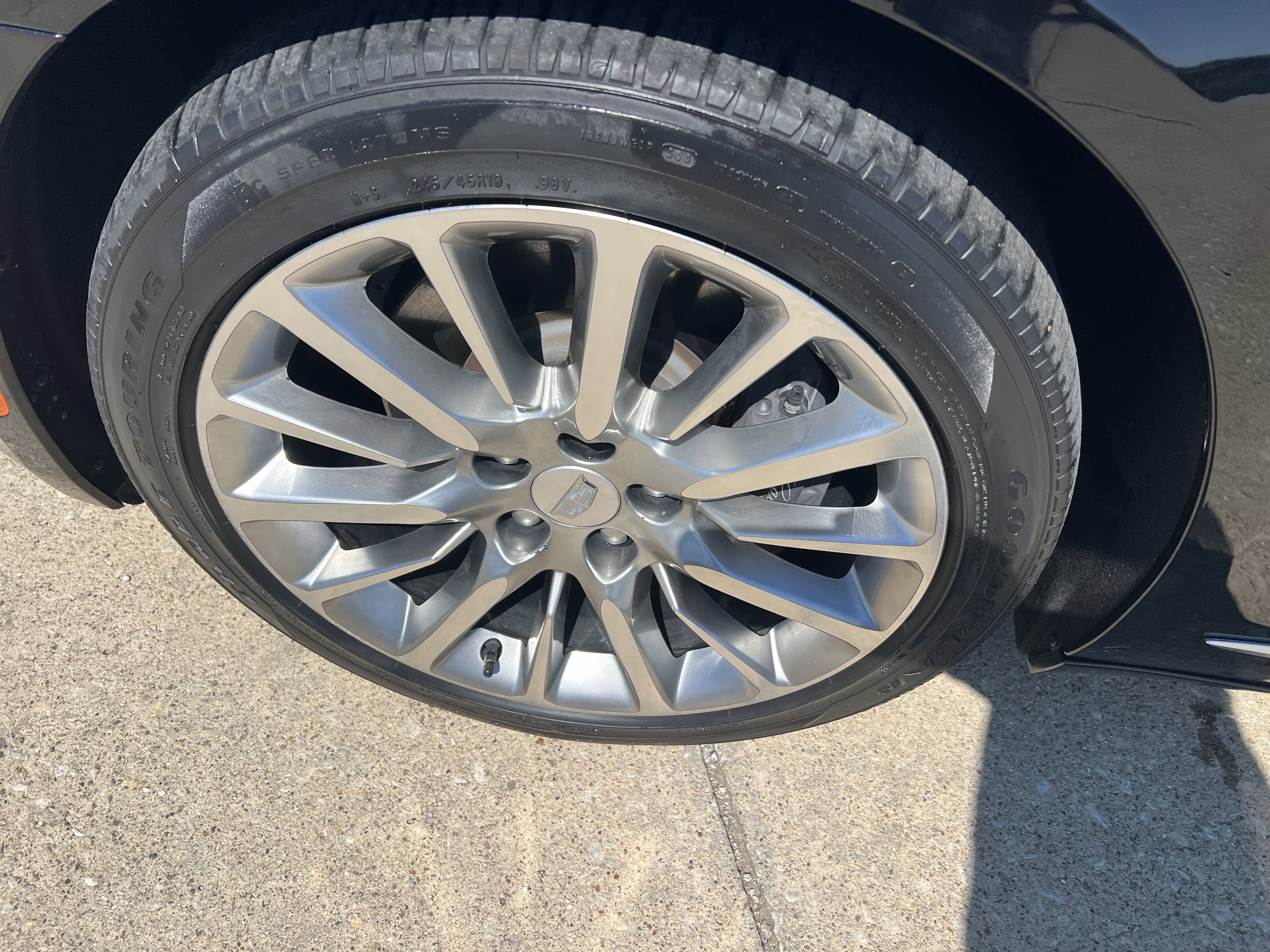 Used 2017 Cadillac CT6 Luxury AWD/4WD image 9