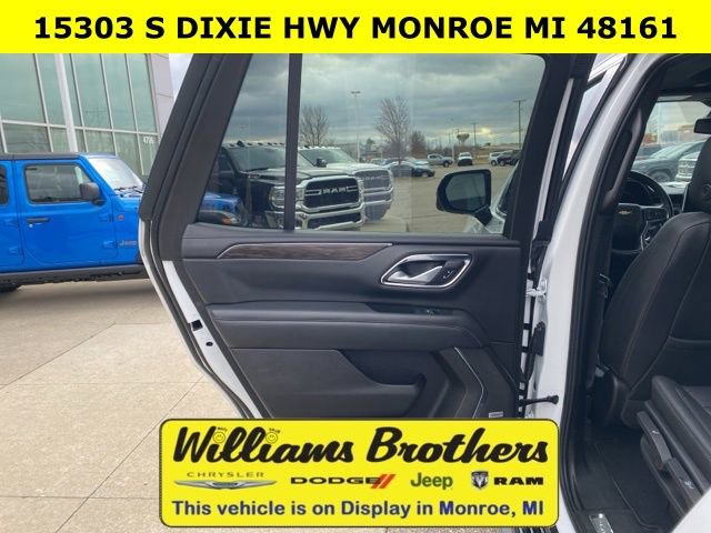 Used 2022 Chevrolet Tahoe LT w/ Luxury Package image 21