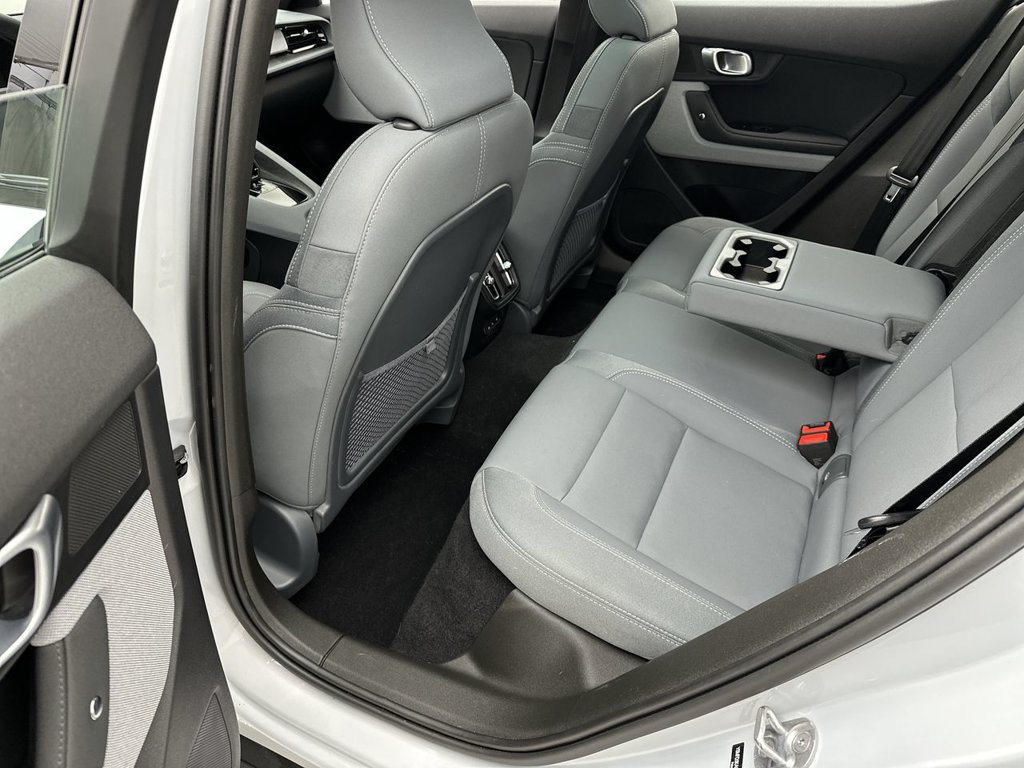 Used 2024 Polestar Polestar 2 AWD/4WD image 23