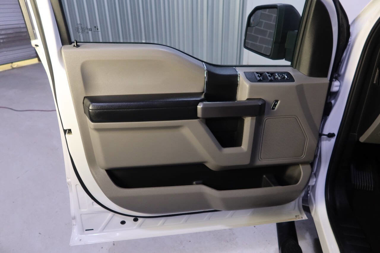 Used 2020 Ford F150 XLT w/ Equipment Group 301A Mid image 33