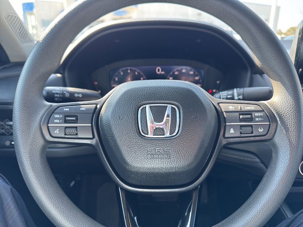 Used 2025 Honda Accord SE image 17