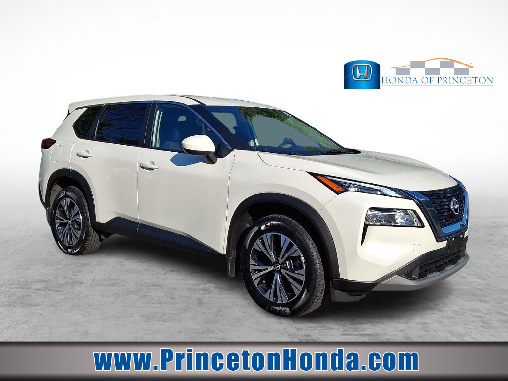 Used 2023 Nissan Rogue SV
