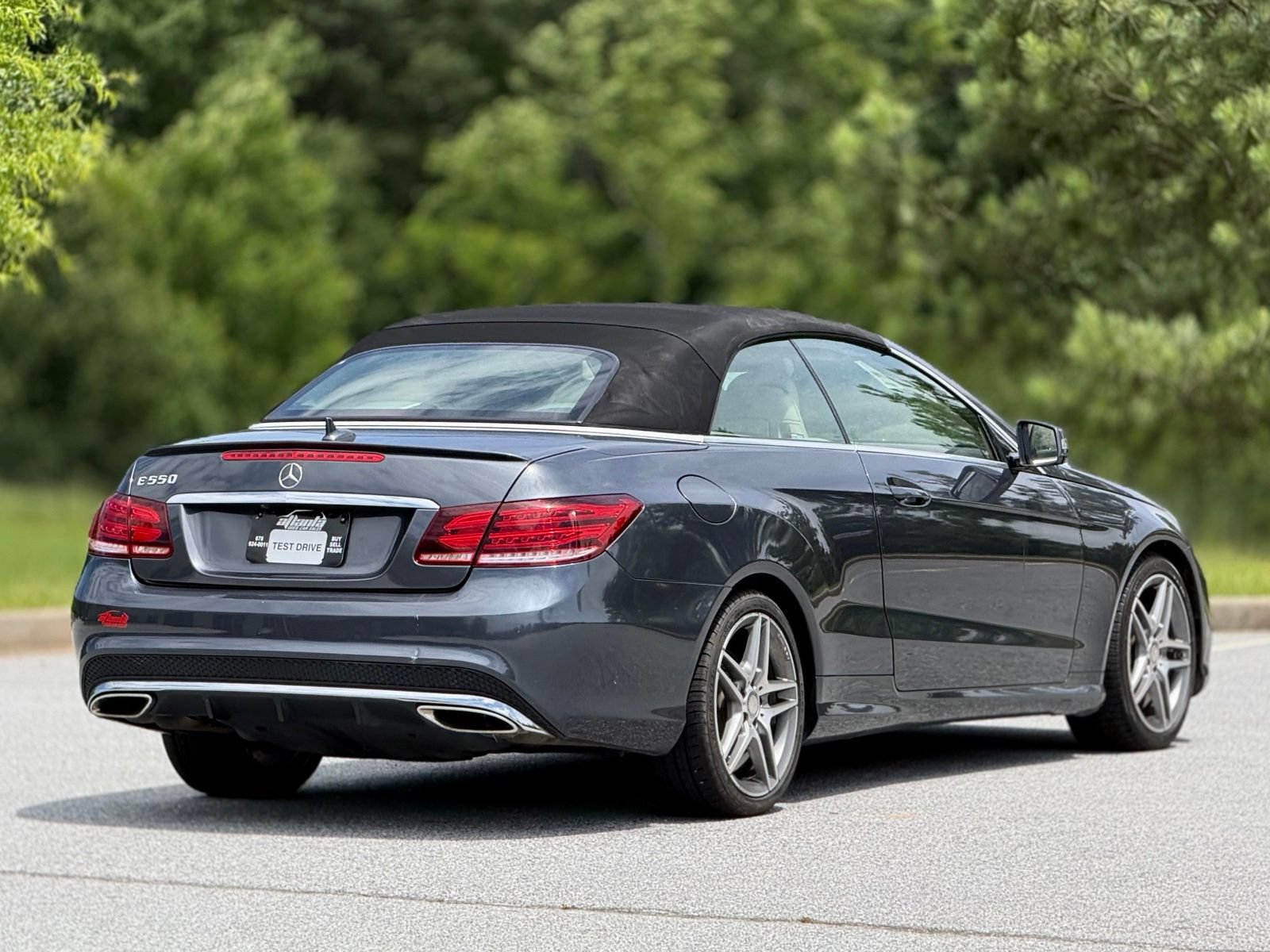 Used 2014 Mercedes-Benz E 550 Cabriolet image 11