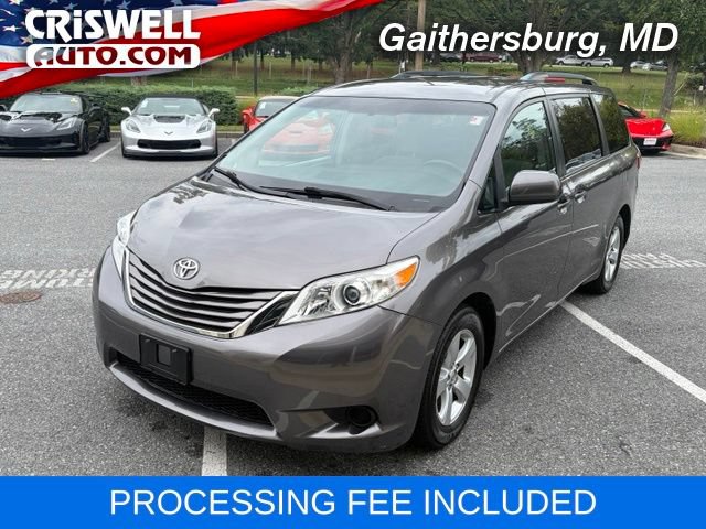 Used 2017 Toyota Sienna LE FWD image 1