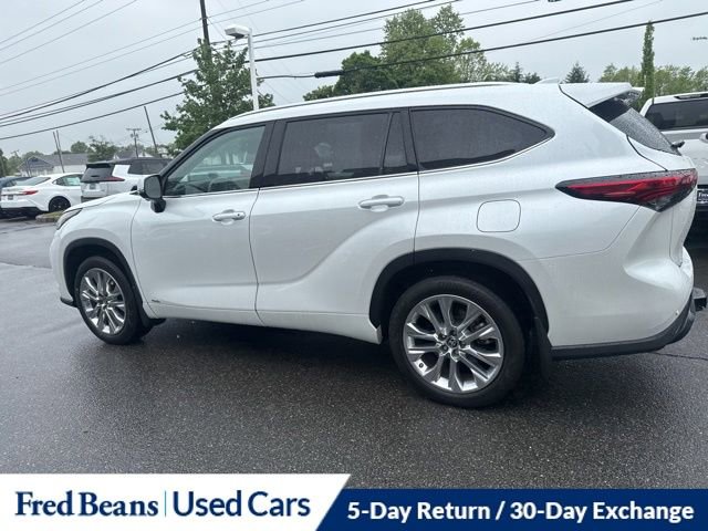 Used 2023 Toyota Highlander Limited AWD/4WD image 13