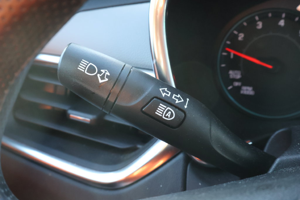Used 2024 Chevrolet Equinox LS w/ LS Convenience Package FWD image 20