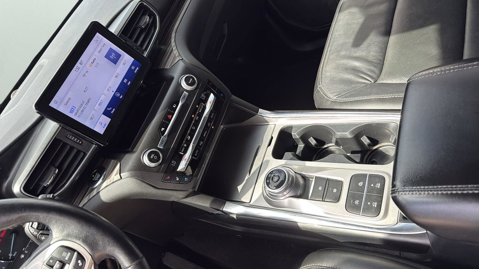 Used 2020 Ford Explorer Limited image 21