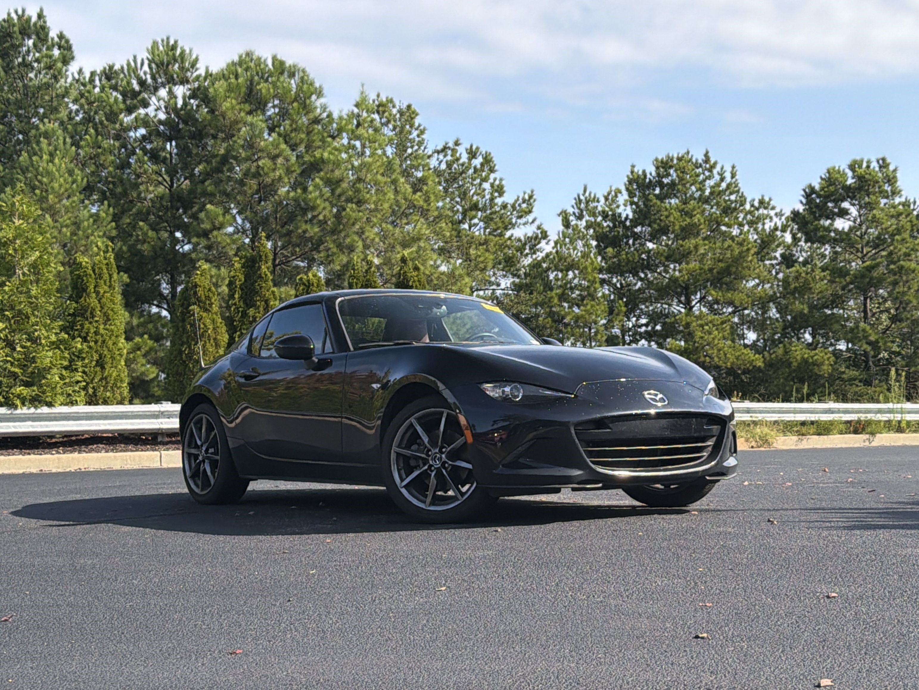 Used 2020 MAZDA MX-5 Miata RF Grand Touring RWD image 2