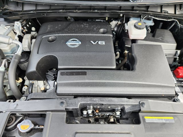 Certified 2024 Nissan Murano SV w/ SV Midnight Edition Package AWD/4WD image 17