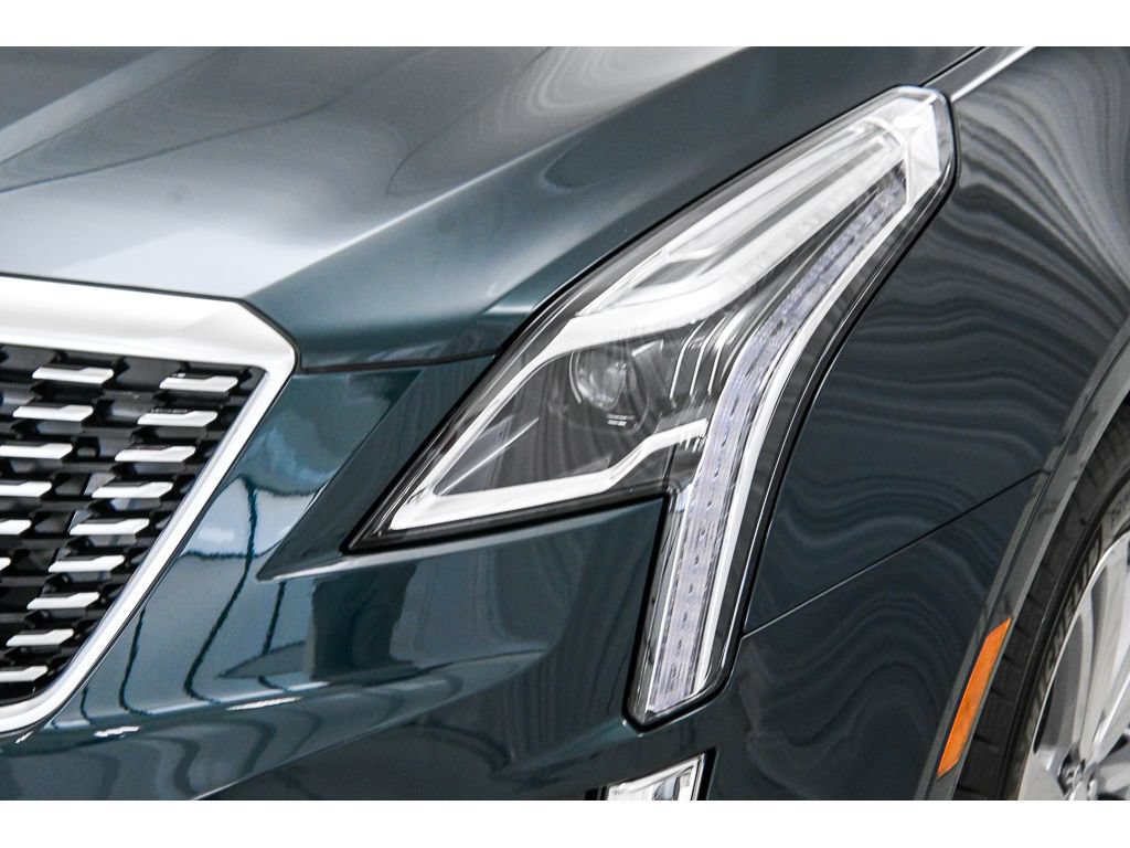 New 2026 Cadillac XT5 Premium Luxury w/ Driver Assist Package AWD/4WD image 9