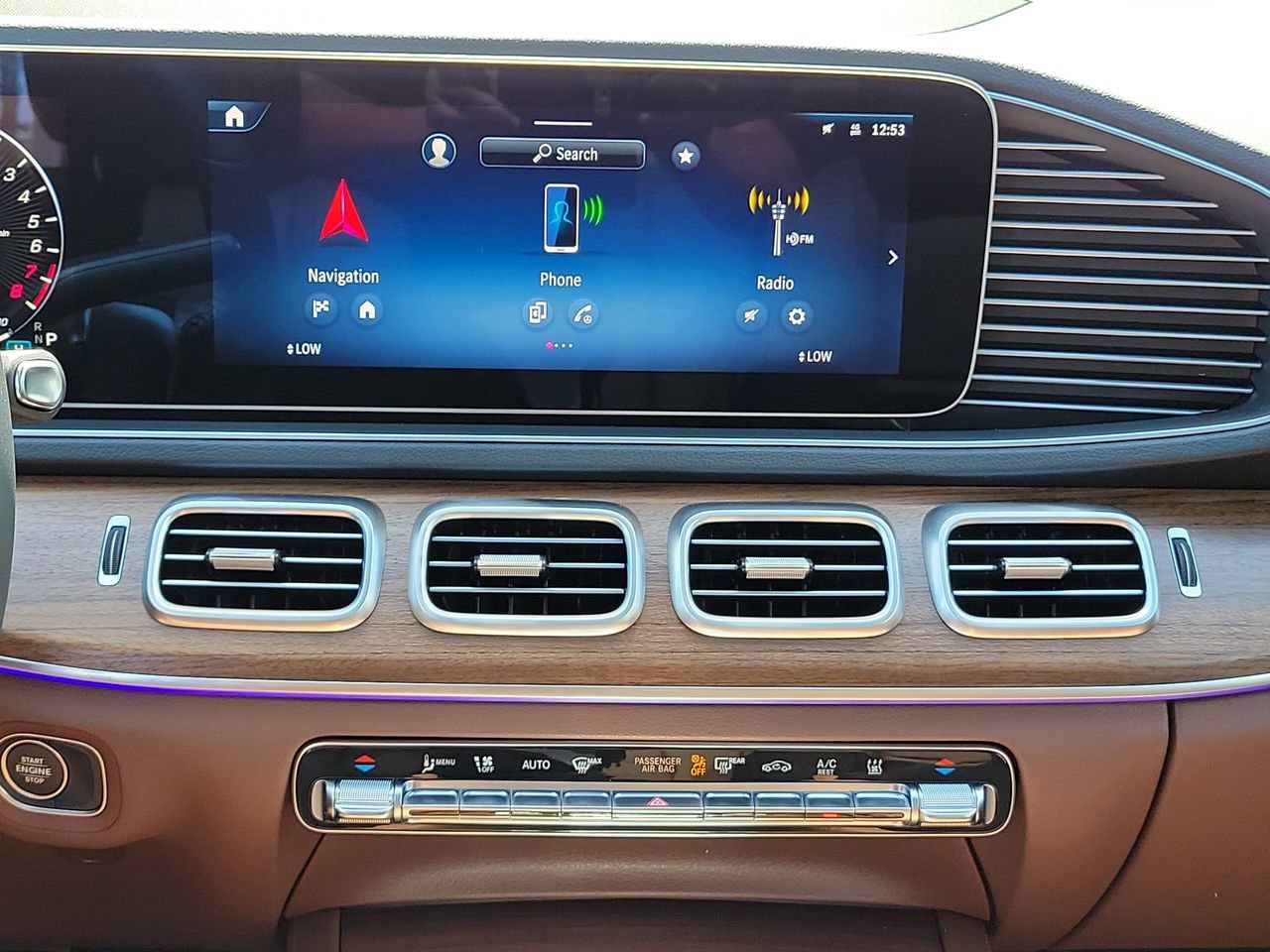 New 2026 Mercedes-Benz GLE 450e 4MATIC image 16