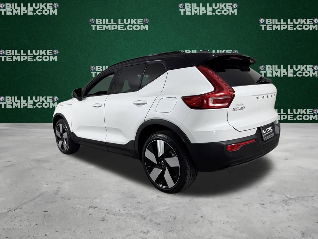 Used 2023 Volvo XC40 Recharge Ultimate w/ Protection Package Premier image 7