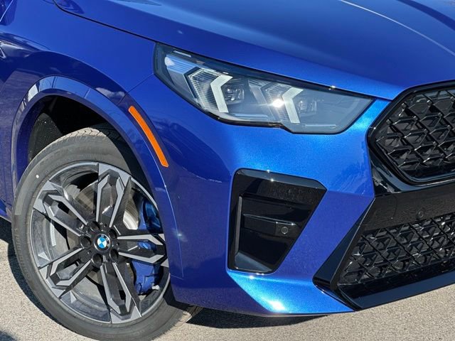 New 2026 BMW X2 xDrive28i w/ Technology Package image 2
