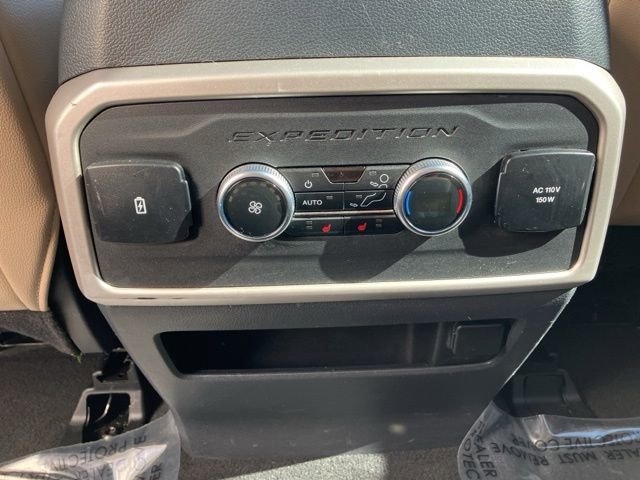 Used 2023 Ford Expedition Max Limited AWD/4WD image 18