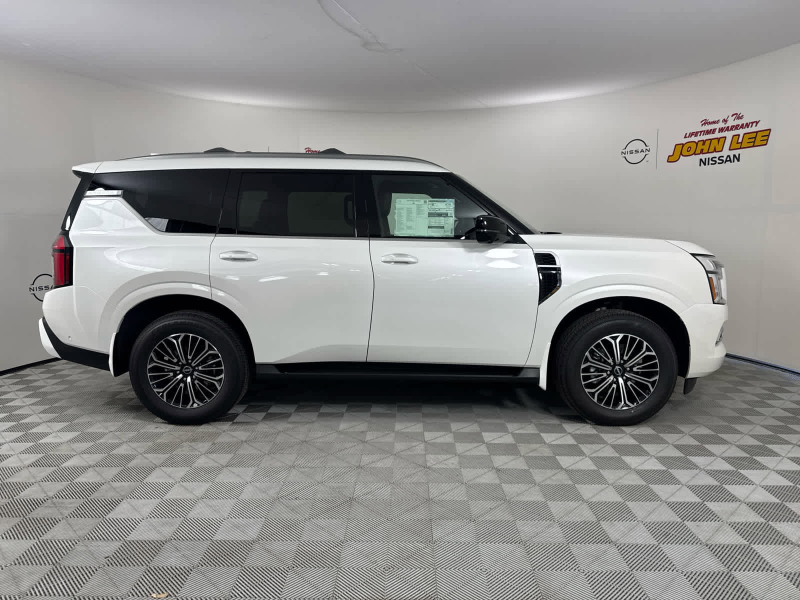 New 2026 Nissan Armada SL image 7