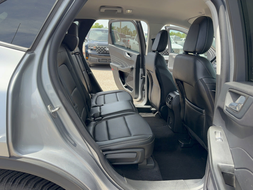 Certified 2022 Ford Escape SEL AWD/4WD image 15