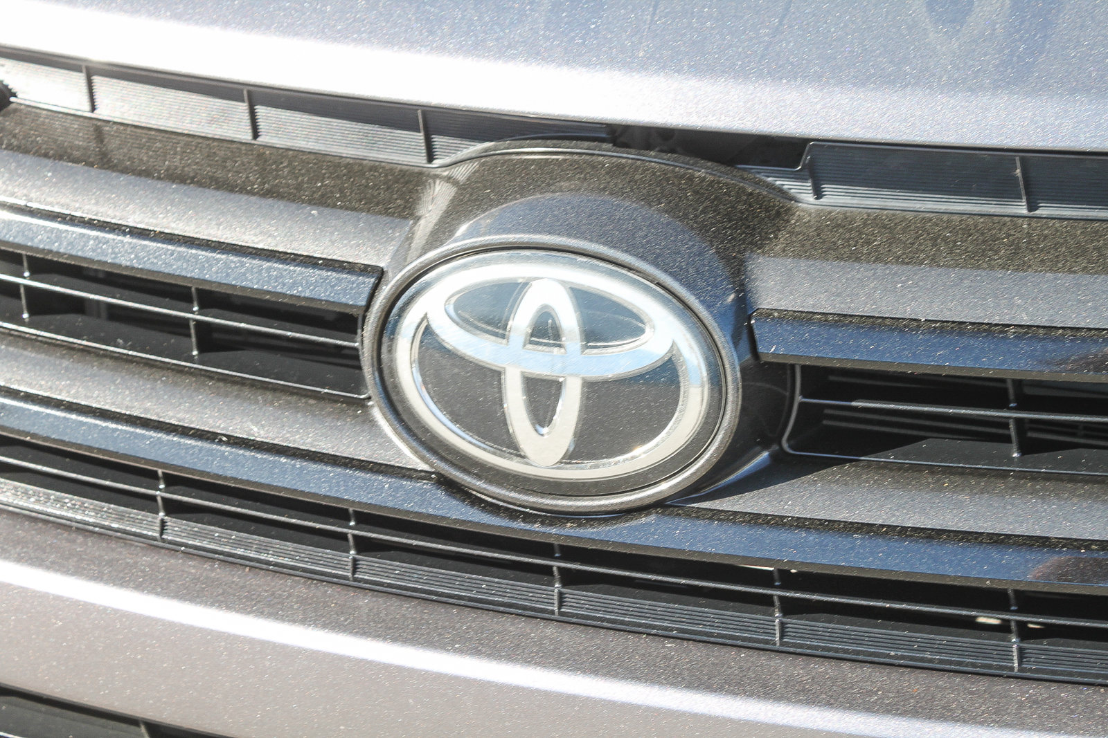 Used 2019 Toyota Highlander SE image 6