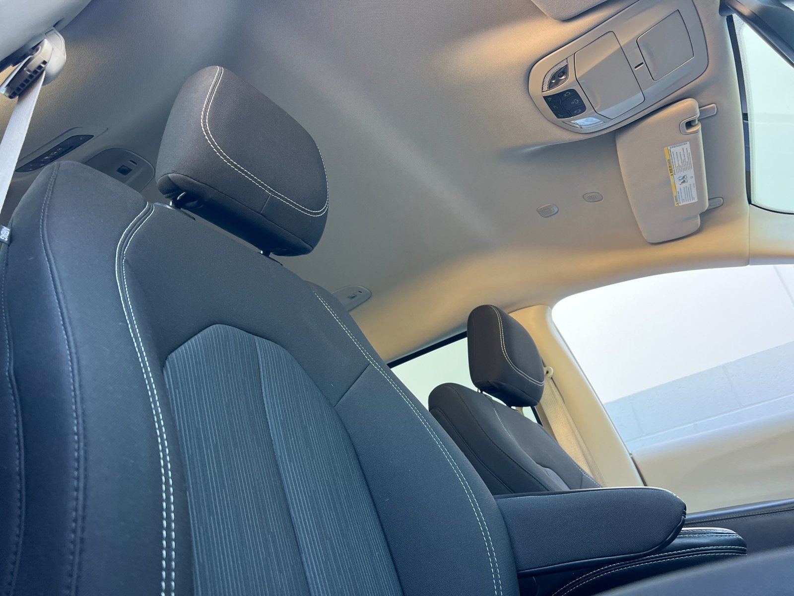 Used 2023 Chrysler Voyager LX FWD image 18