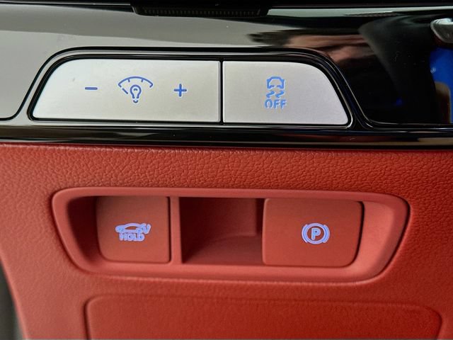 Certified 2025 Genesis G80 2.5T Sport Prestige AWD/4WD image 22