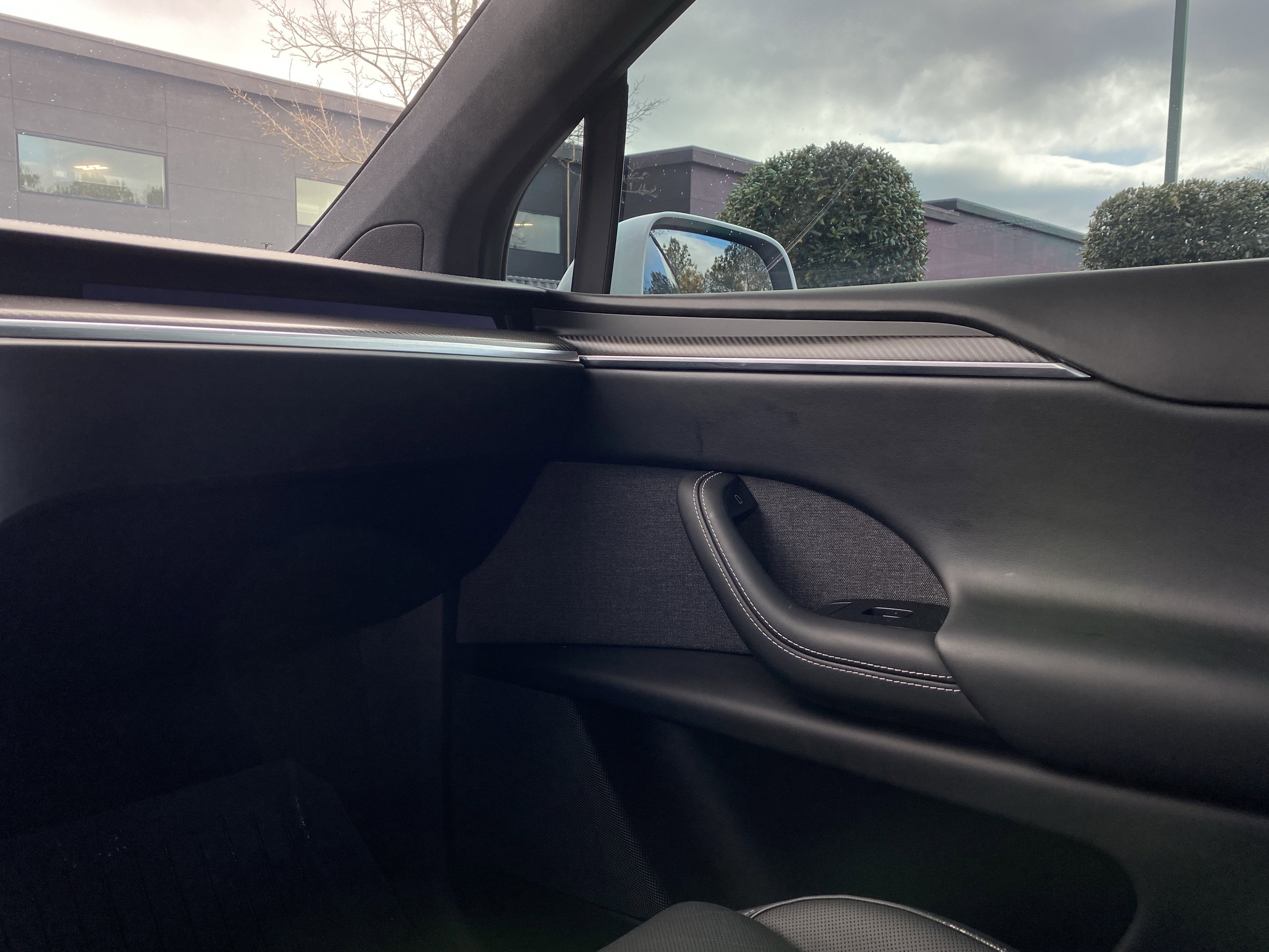 Used 2022 Tesla Model X Plaid image 19