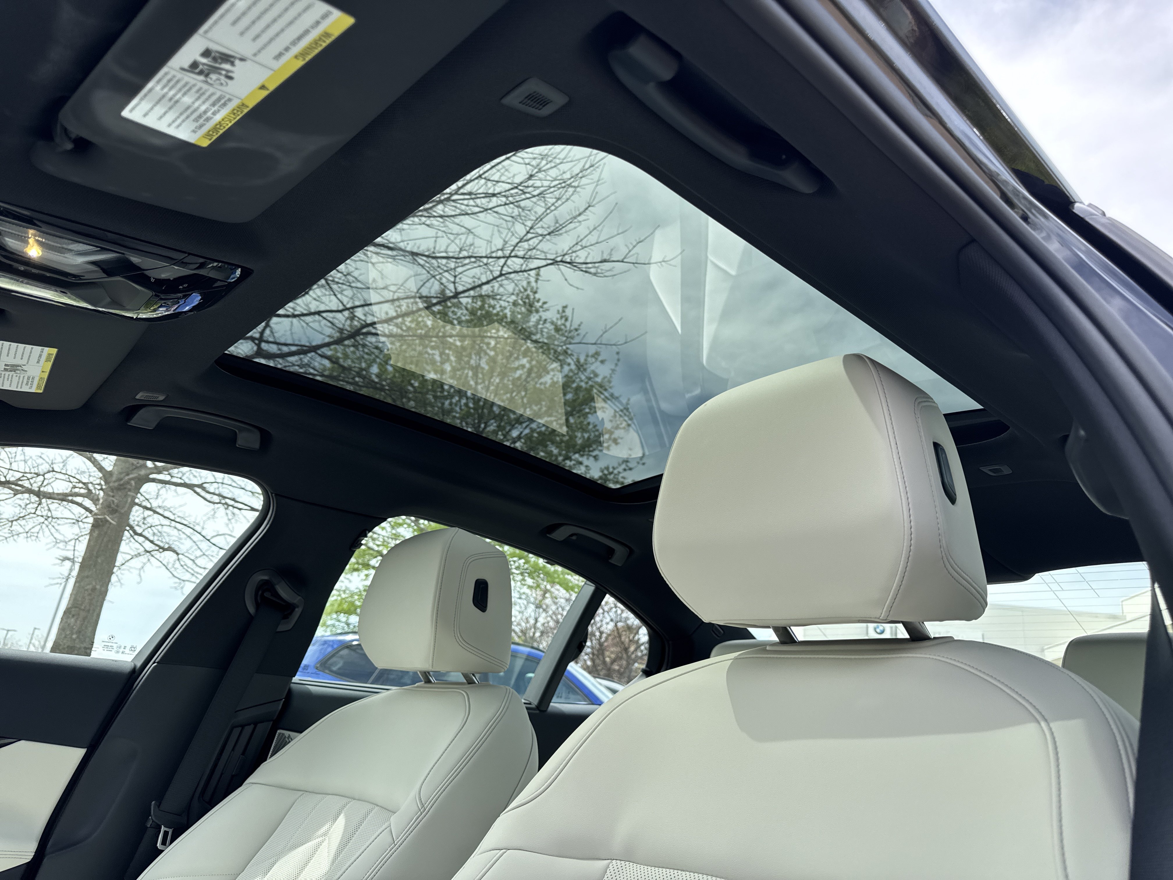 New 2026 BMW 550e xDrive w/ Executive Package AWD/4WD image 9