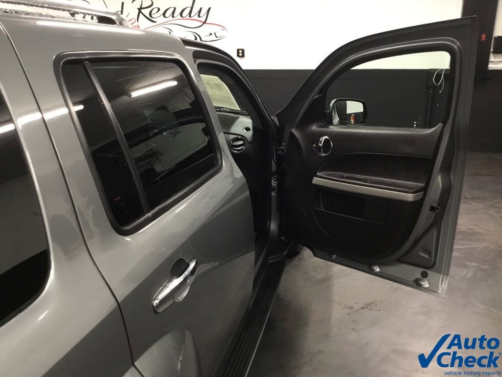 Used 2007 Chevrolet HHR LT w/ LT Preferred Equipment Group FWD image 35