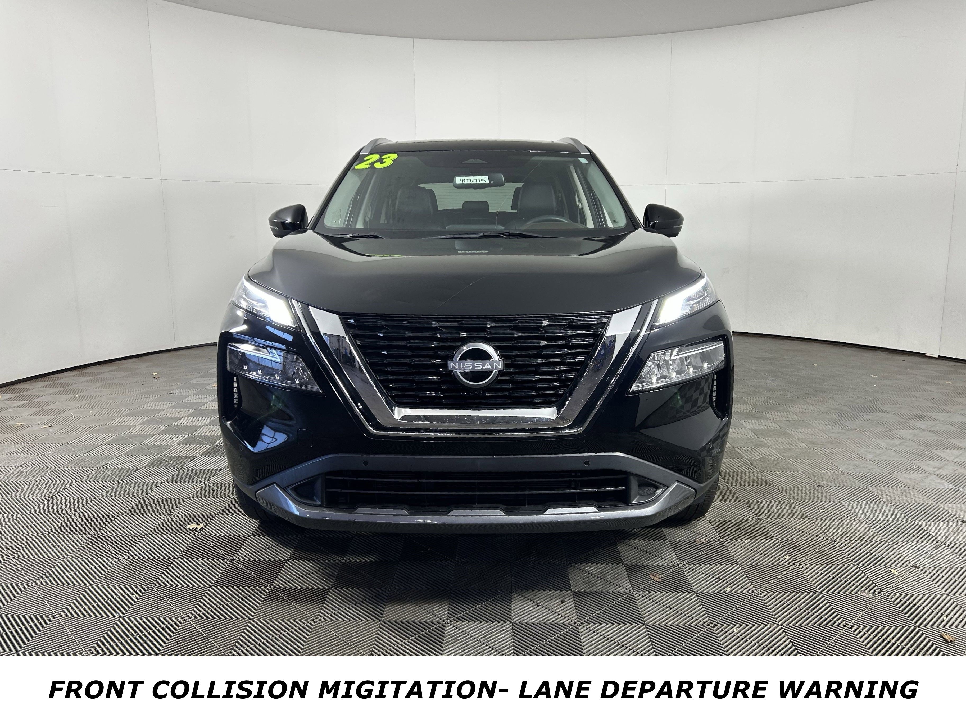 Certified 2023 Nissan Rogue SL w/ SL Premium Package image 2