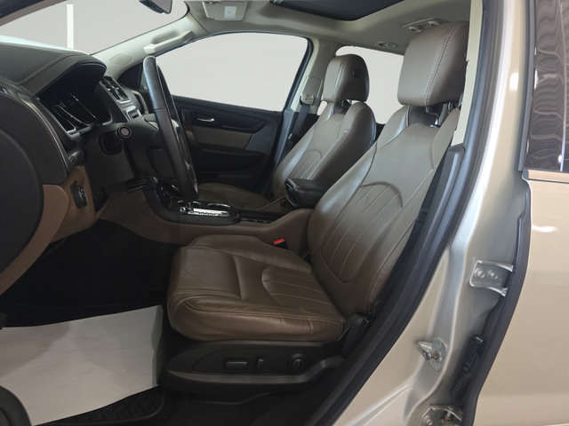 Used 2017 GMC Acadia Limited SLT AWD/4WD image 12