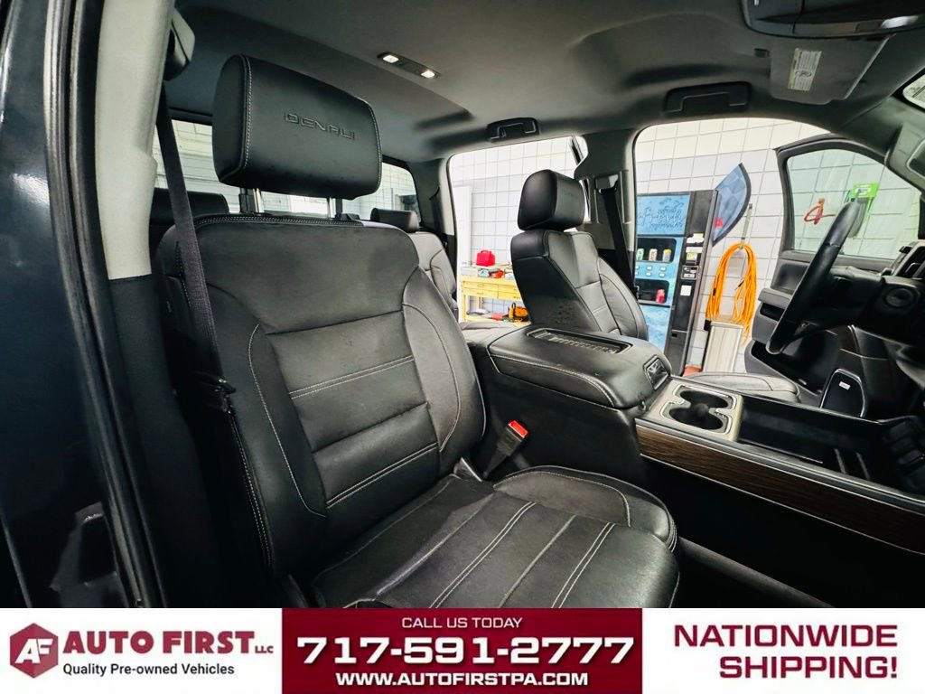 Used 2017 GMC Sierra 3500 Denali w/ Duramax Plus Package image 25