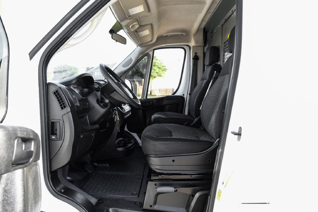 Used 2019 RAM ProMaster 2500 FWD image 3