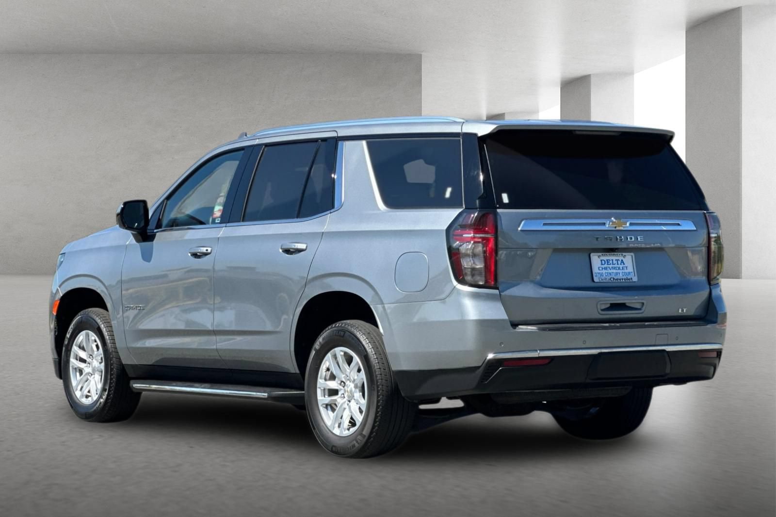 Used 2024 Chevrolet Tahoe LT AWD/4WD image 6