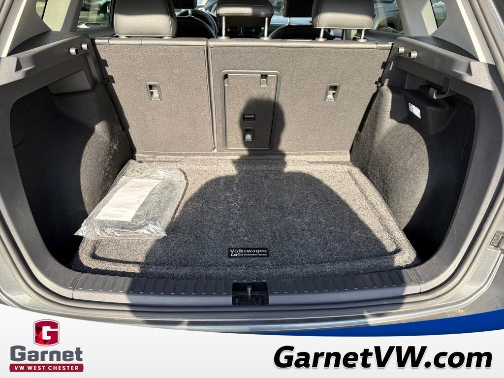 Certified 2024 Volkswagen Taos SEL image 24