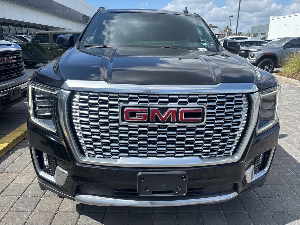 Used 2023 GMC Yukon Denali image 6