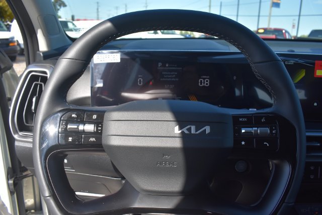 New 2026 Kia Sorento LX FWD image 24