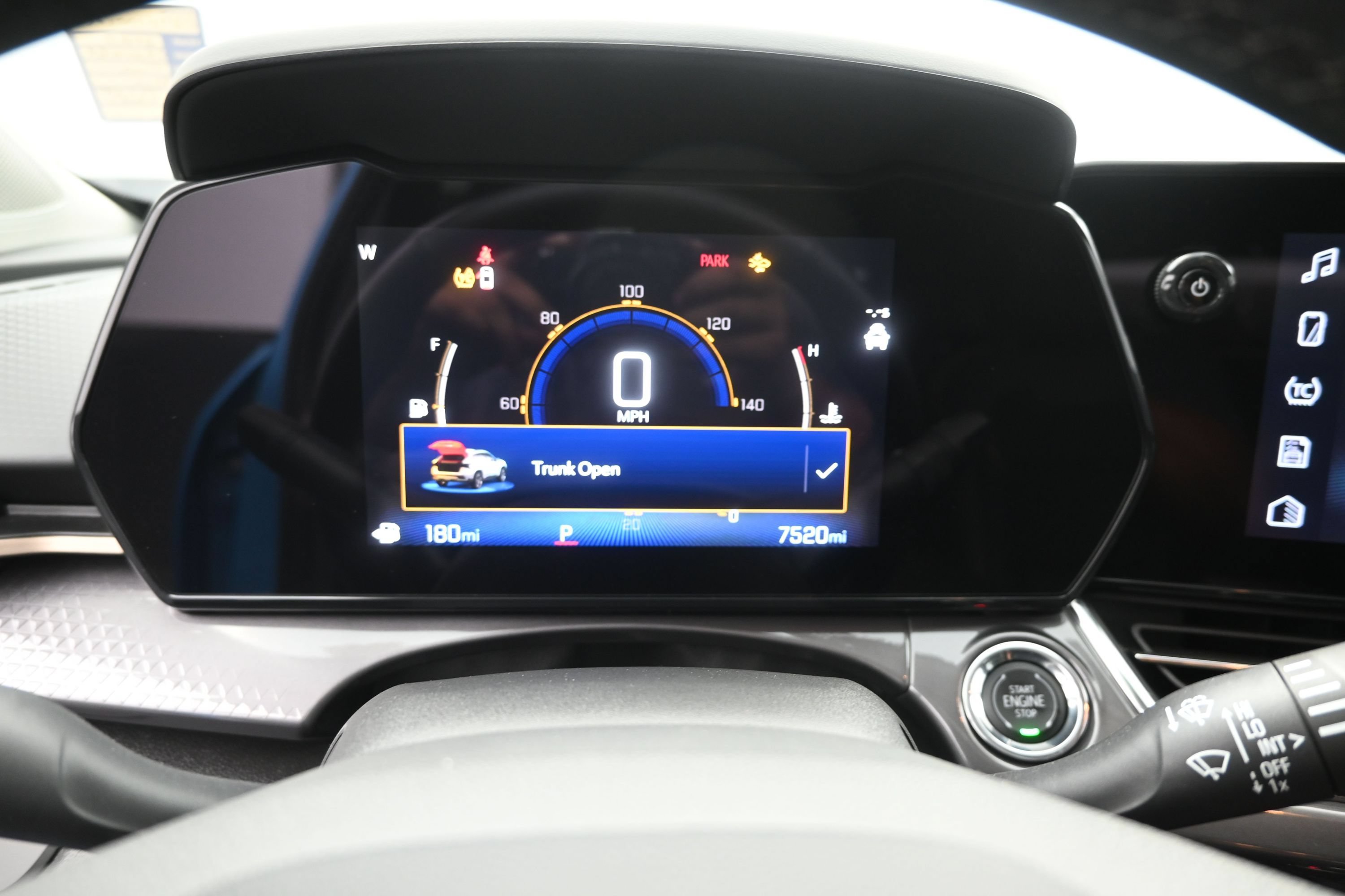 Used 2025 Chevrolet Trax ACTIV FWD image 14
