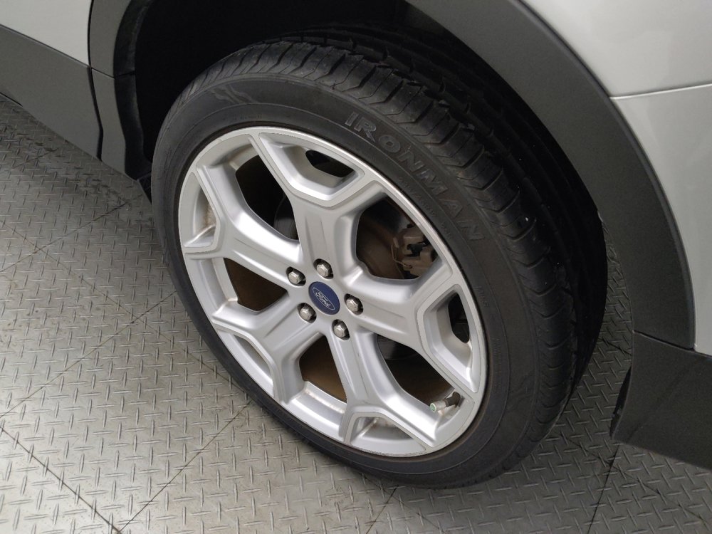 Used 2018 Ford Escape Titanium FWD image 31