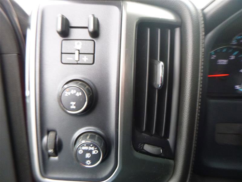 Used 2018 Chevrolet Silverado 2500 LTZ w/ Duramax Plus Package image 17