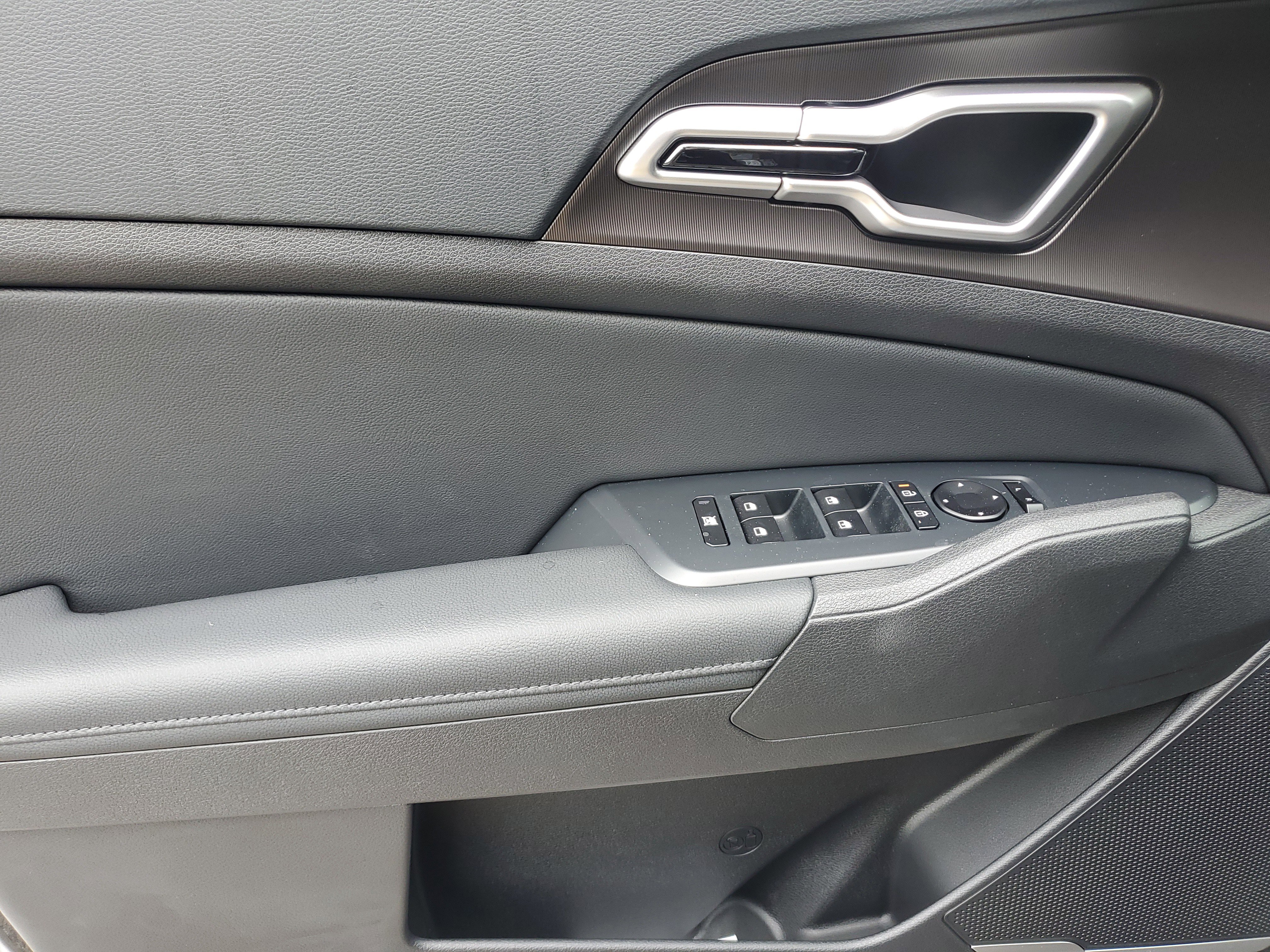 New 2026 Kia Sportage EX image 21