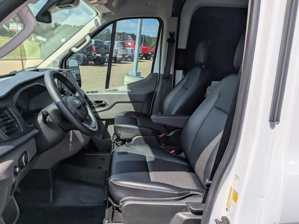 Used 2024 Ford Transit 250 148 Medium Roof w/ Load Area Protection Package image 7