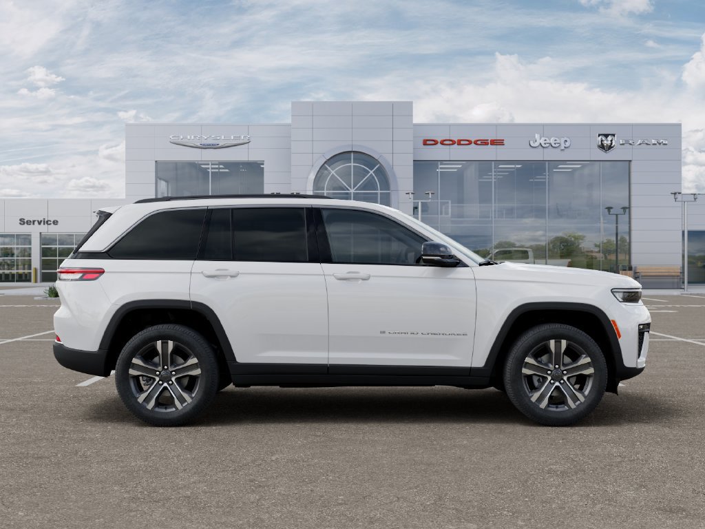 New 2027 Jeep Grand Cherokee Limited AWD/4WD image 21