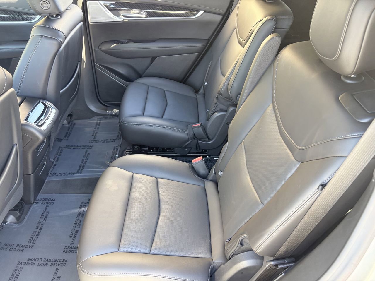 Certified 2023 Cadillac XT6 Premium Luxury w/ Technology Package image 17