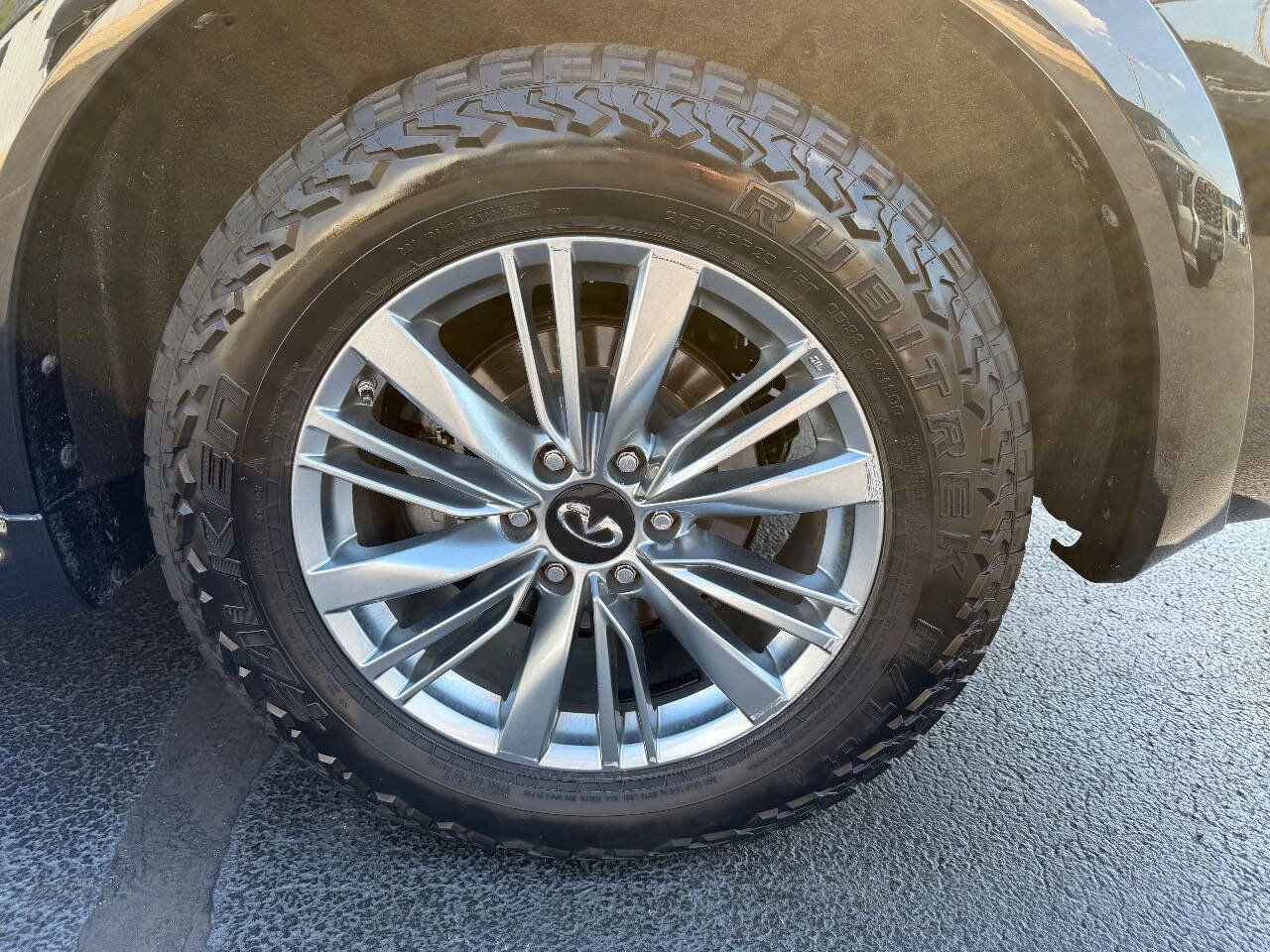 Used 2021 INFINITI QX80 Luxe image 11