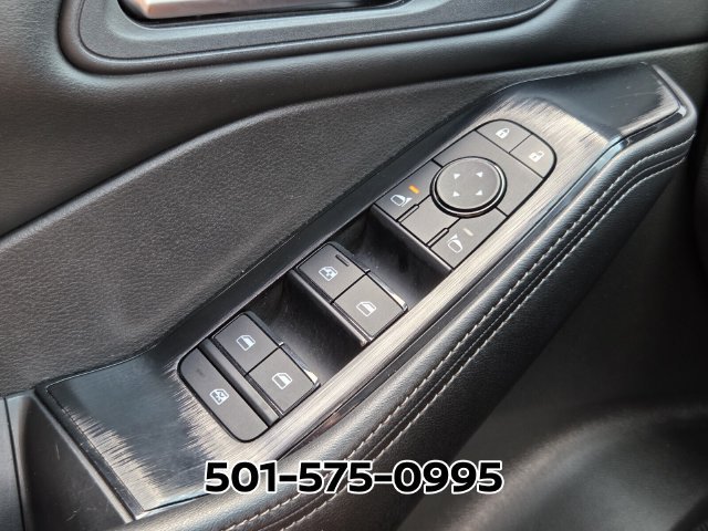 Used 2025 Nissan Rogue SV AWD/4WD image 32