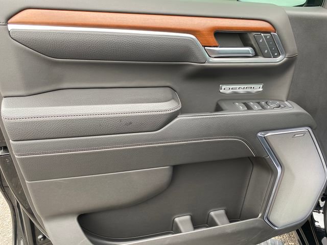 Certified 2023 GMC Sierra 1500 Denali w/ Denali Reserve Package AWD/4WD image 17